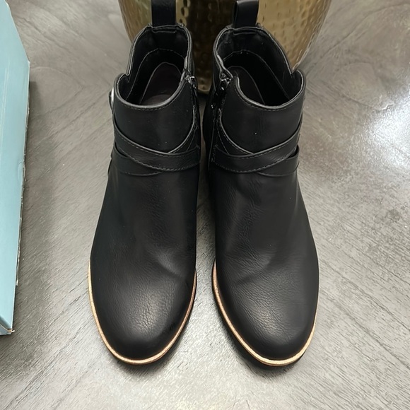 Life Stride Zinfandel Wedge Bootie - Picture 3 of 12